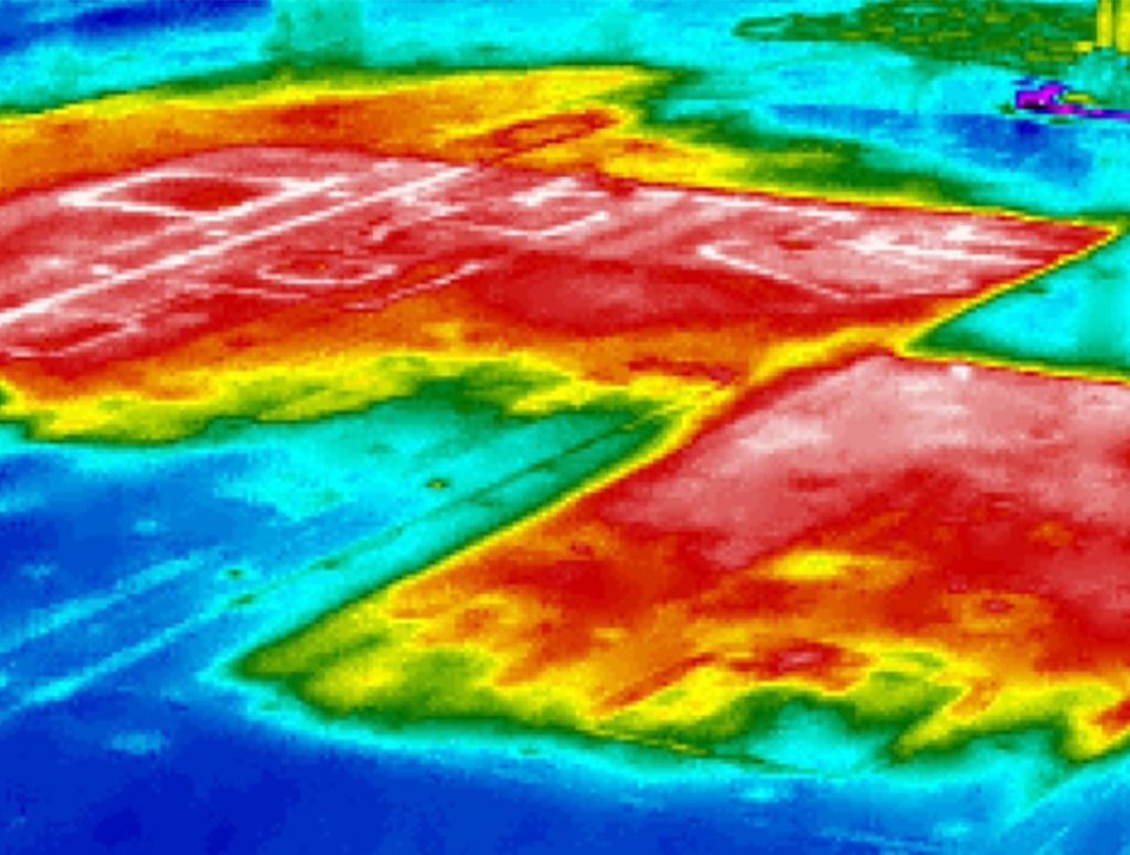 How Thermal Imaging Uncovers Hidden Water Damage in Your Home